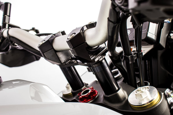 Gilles 2D.GT verstellbare Lenkerböcke in schwarz für Ducati Multistrada 950 / 1200 / 1260